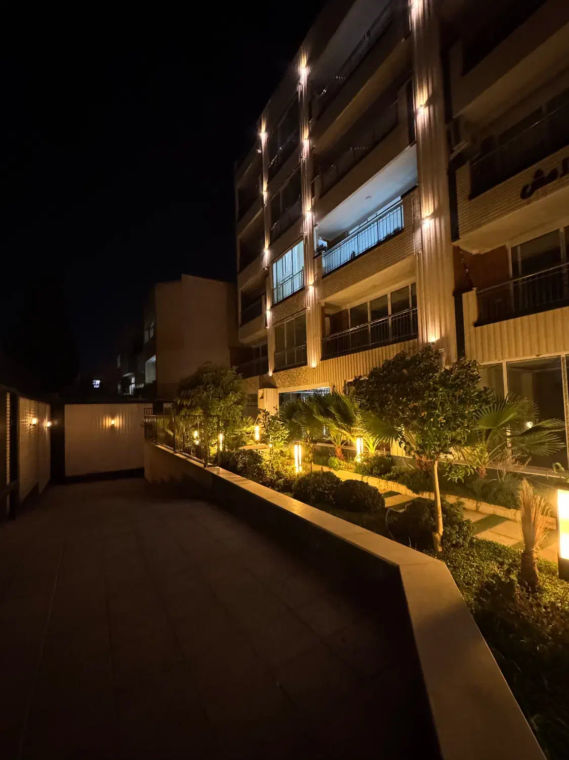 واحد سه خواب حیاط دار تکمیل|فروش آپارتمان|اصفهان, لیمجیر|دیوار