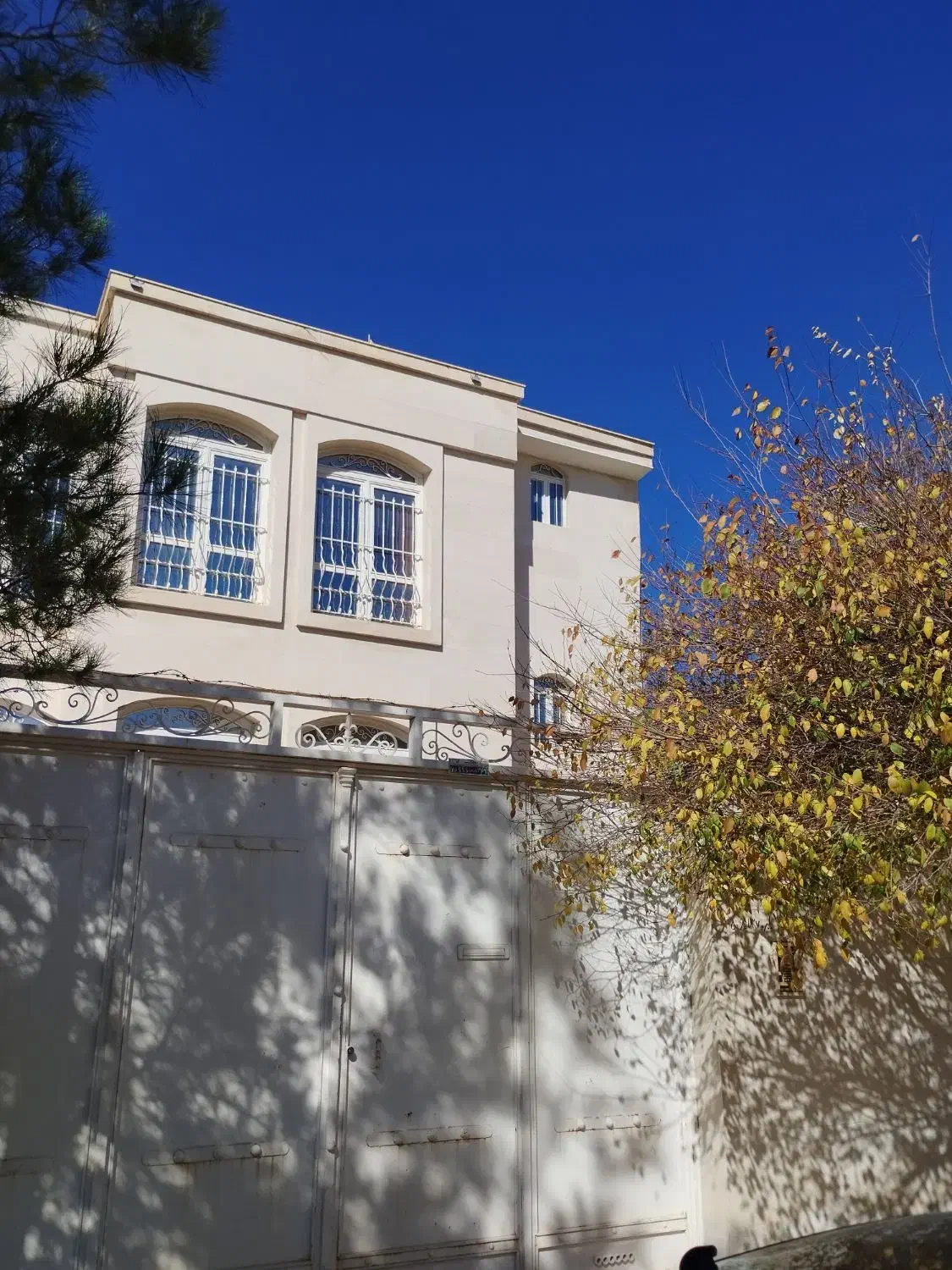 رهن کامل دوخواب|اجارهٔ خانه و ویلا|صدرا-فارس, فاز ۱|دیوار