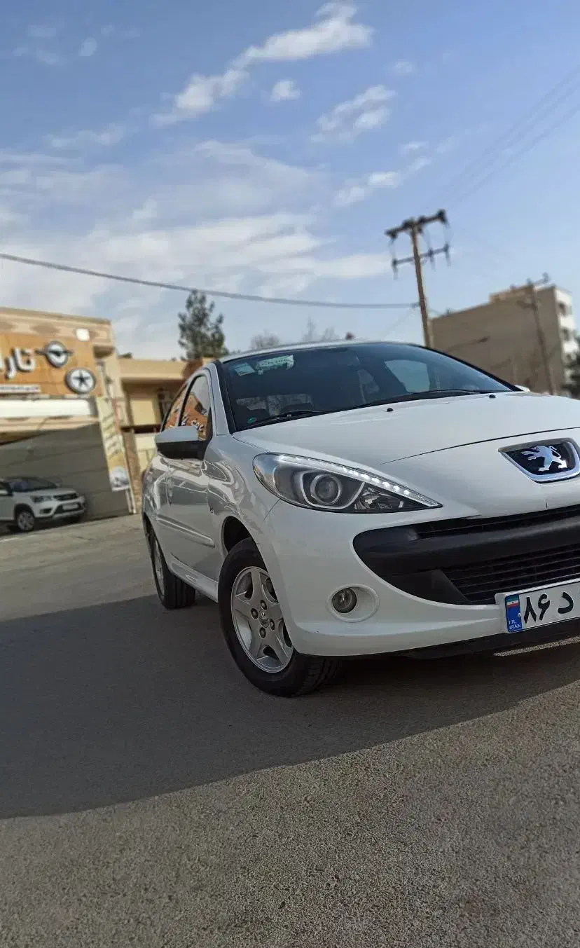 پژو207پانا دنده|خودرو سواری و وانت|شاهین‌شهر, شهرک ردانی پور|دیوار