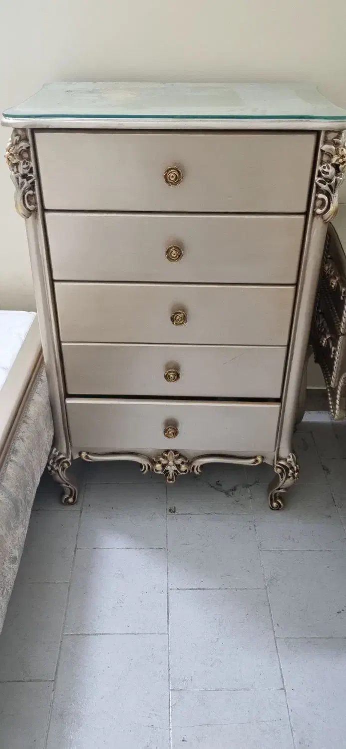 سرویس خواب  جنس چوب راش با رنگ خاص|تخت و سرویس خواب|تهران, پرواز|دیوار