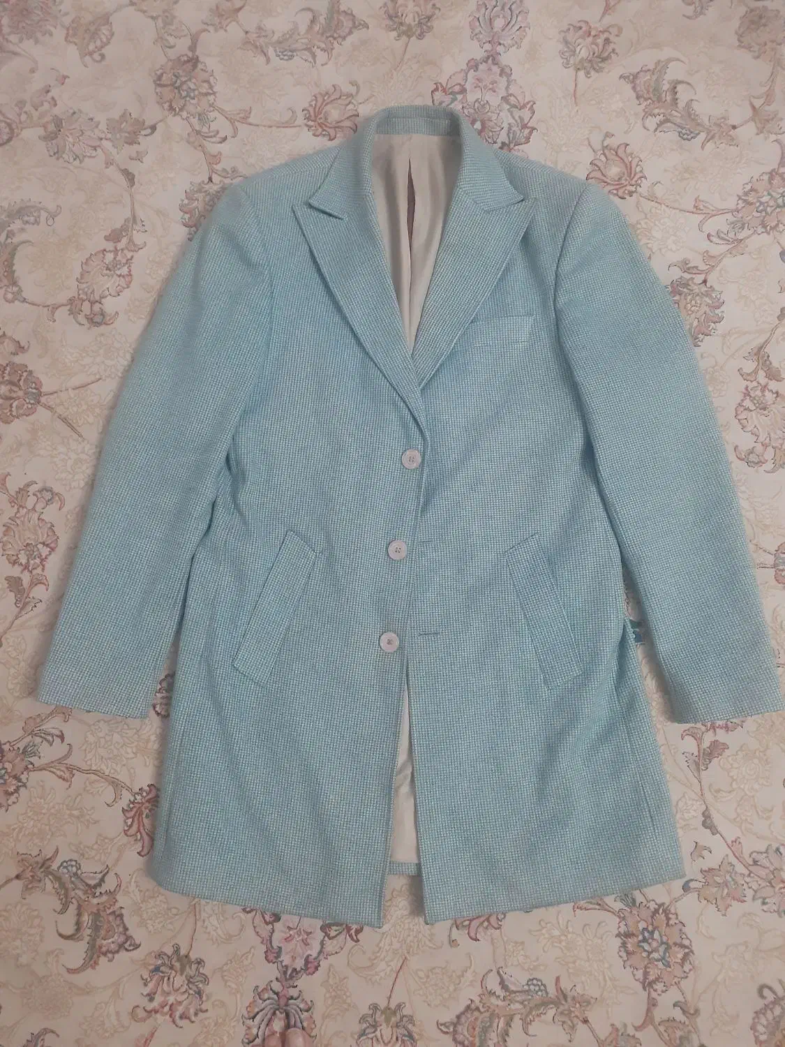 پالتو|لباس|کرج, عظیمیه|دیوار