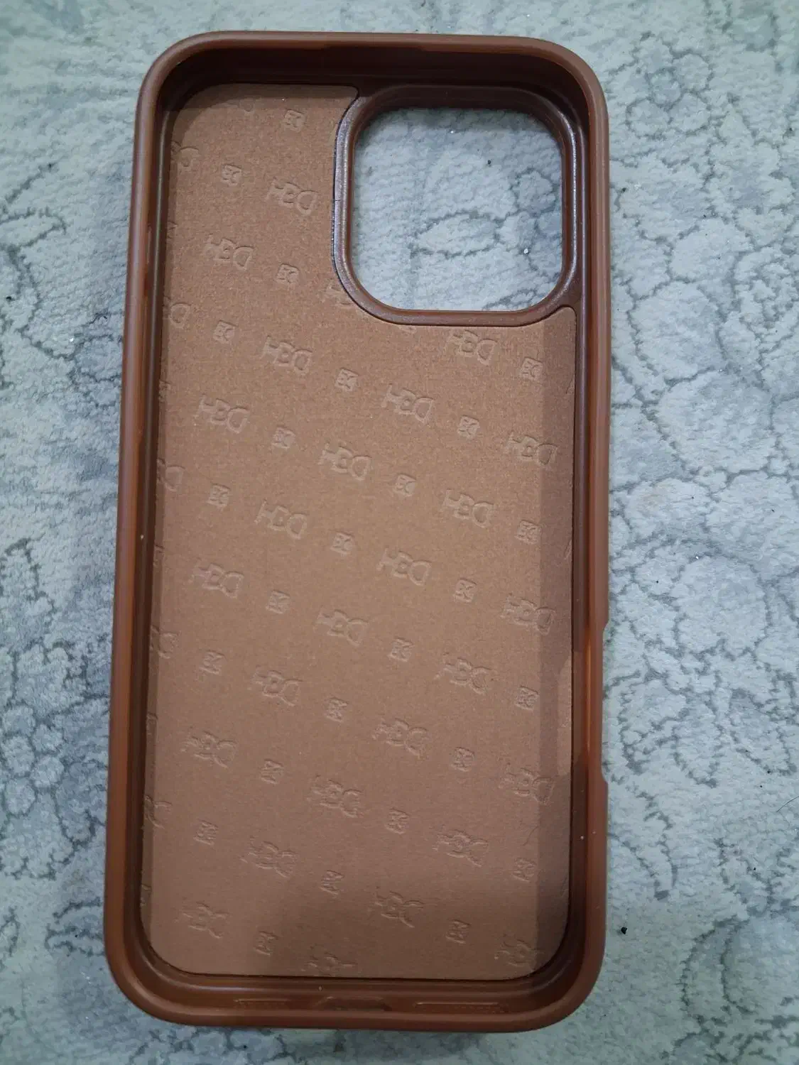 ۴ عدد کاور آیفون ۱۶ پرومکس|لوازم جانبی موبایل و تبلت|بندرعباس, |دیوار