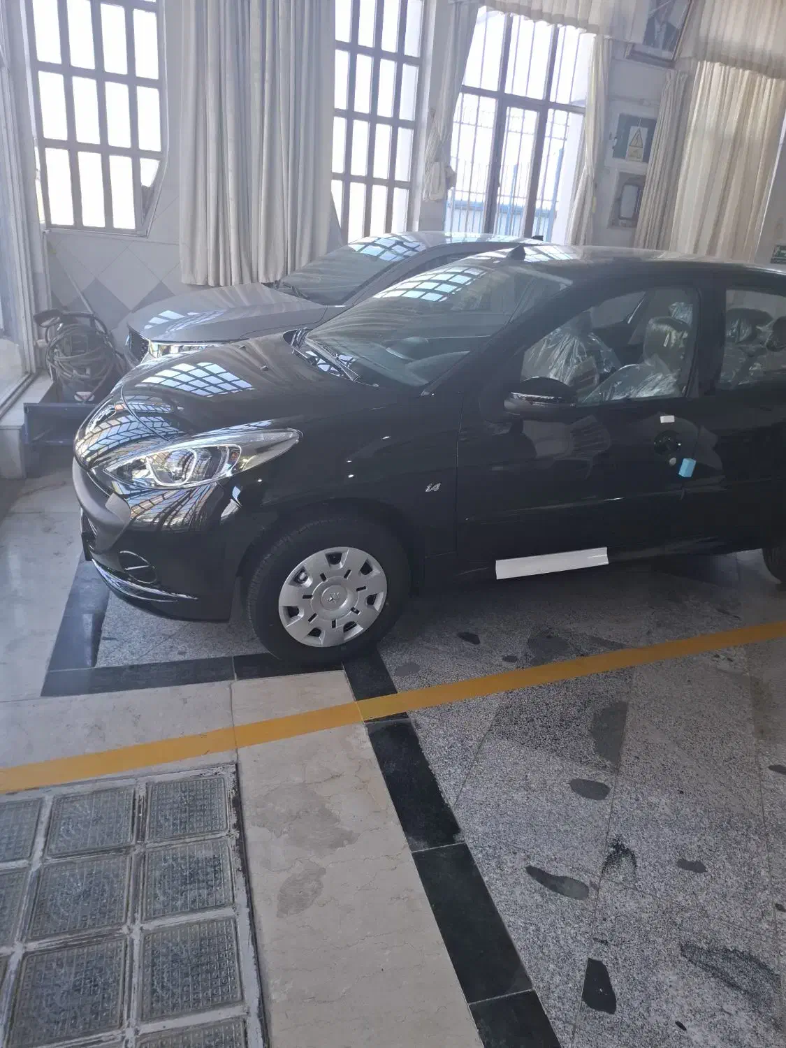 207 tu3 و دنا اتومات|خودرو سواری و وانت|گلپایگان, |دیوار