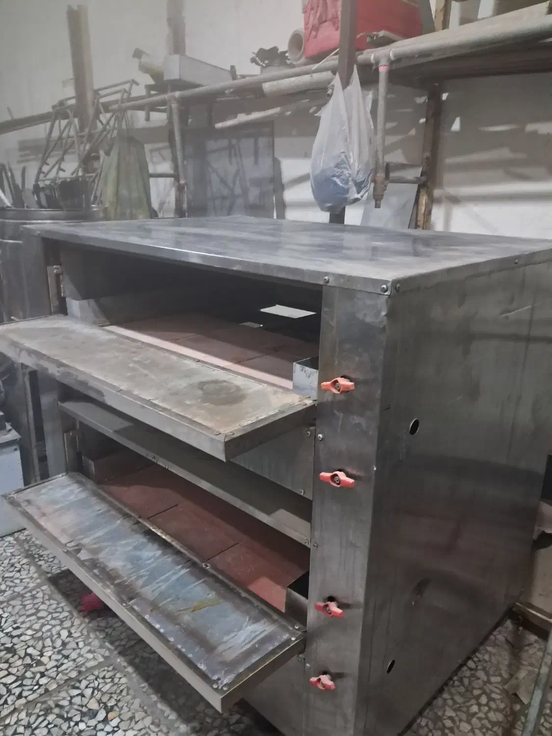 فره پیتزا دوطبقه|کافیشاپ و رستوران|خمینیشهر, |دیوار