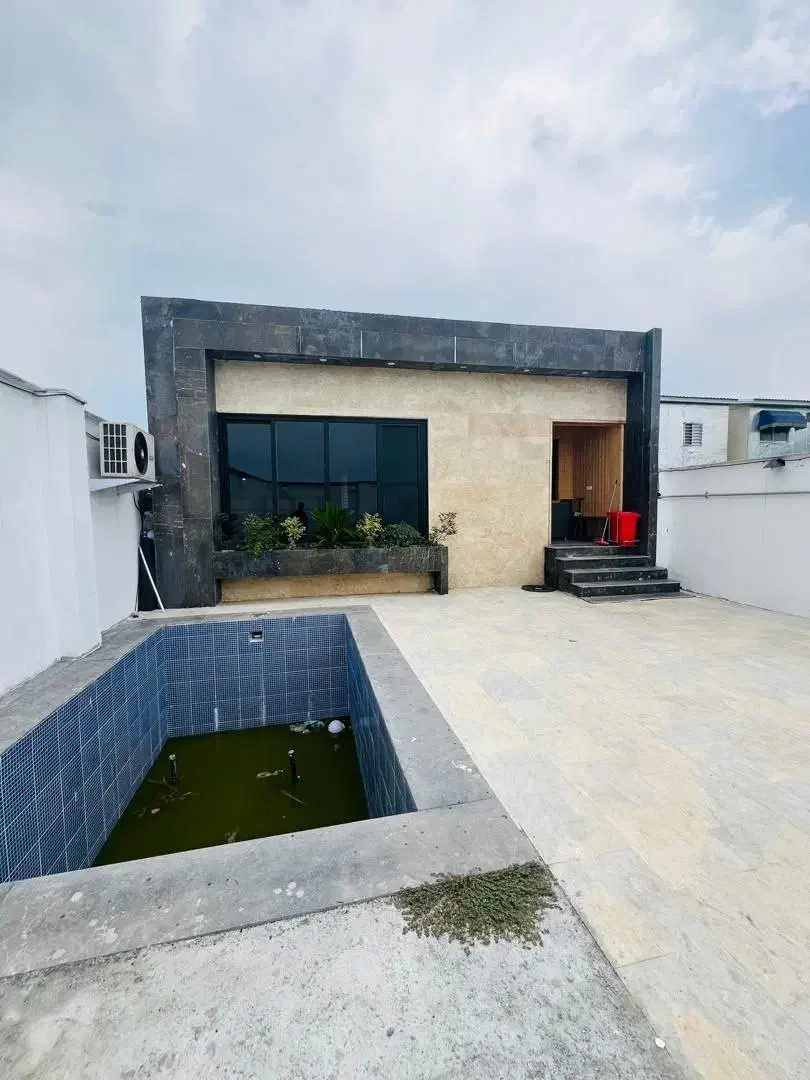 همکف شهرکی 200 متری سنددار و استخردار|فروش خانه و ویلا|پره‌سر, |دیوار