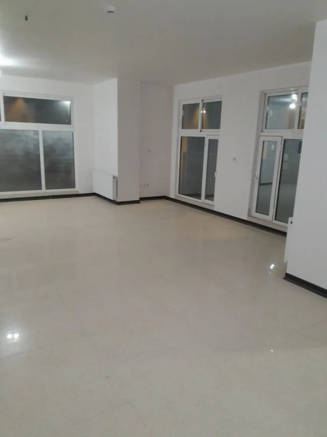 آپارتمان 133متر چهارراه سینما شخصی ساز|فروش آپارتمان|بروجن, |دیوار