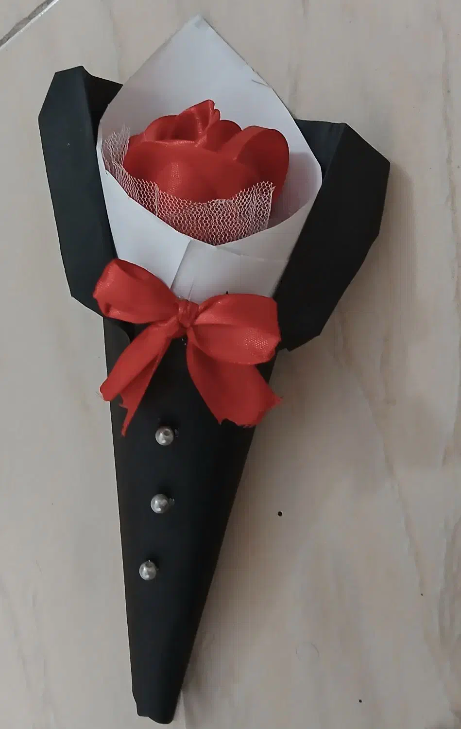 دسته گل تک نفره ویژه روز پدر ومرد|گل مصنوعی|ورامین, ورامین|دیوار