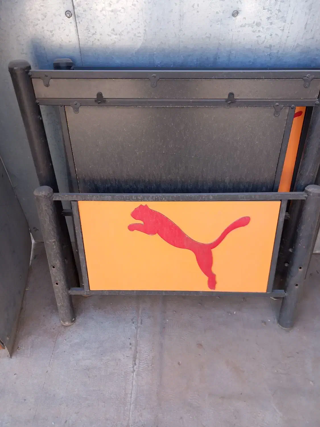 تخت تمیز سالم|تخت و سرویس خواب|قم, باجک یک|دیوار