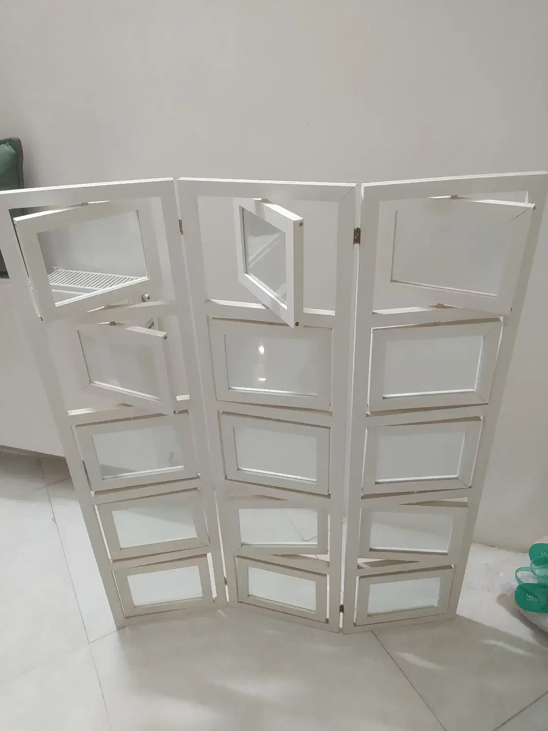 قاب عکس پارتیشنی ایستاده|تابلو، نقاشی، عکس|مشهد, امیریه|دیوار