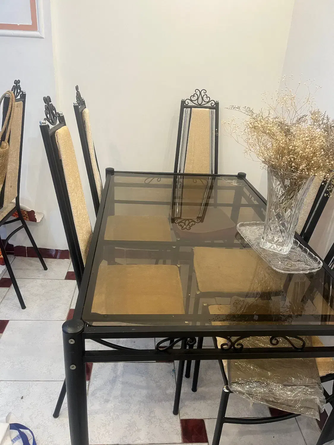 میز نهارخوری|میز و صندلی غذاخوری|لاهیجان, امیرشهید|دیوار