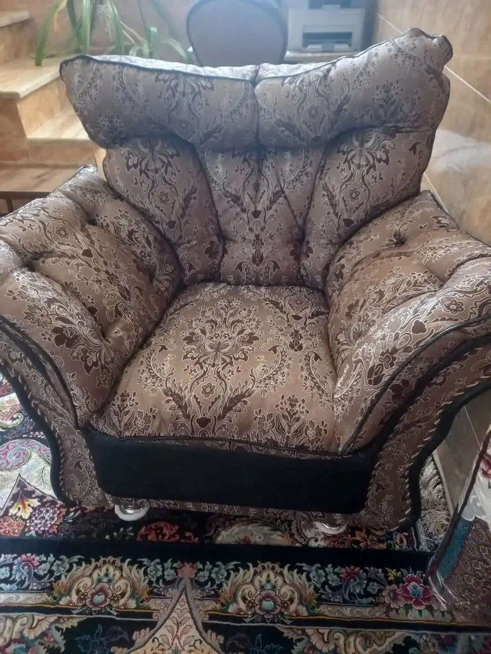 مبل|مبلمان خانگی و میز عسلی|یزد, |دیوار