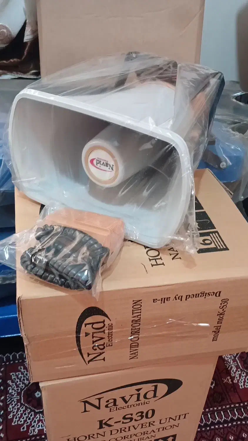 بلندگوی دوره گردی|صوتی و تصویری|بندر ترکمن, |دیوار