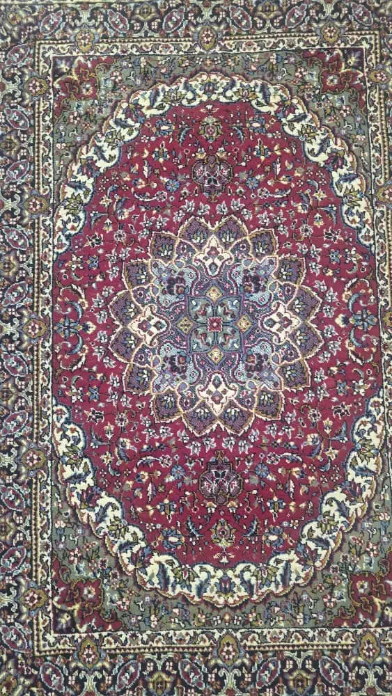 فرش یک در یک و نیم قرمز|فرش|اصفهان, شهید رجایی|دیوار