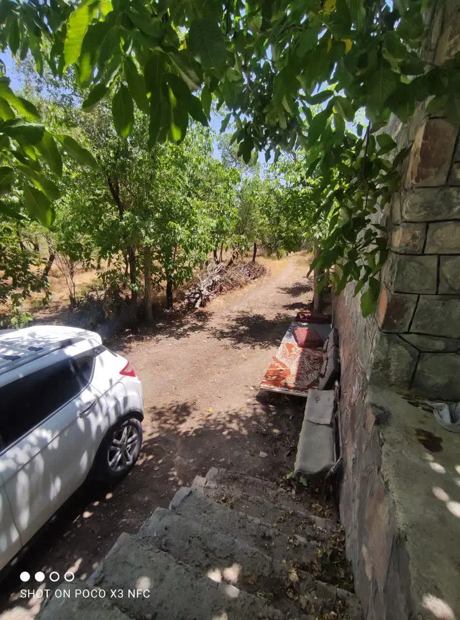 ویلا باغ تفرش با چاه اب اختصاصی تهاتر|فروش خانه و ویلا|قم, کیوانفر|دیوار