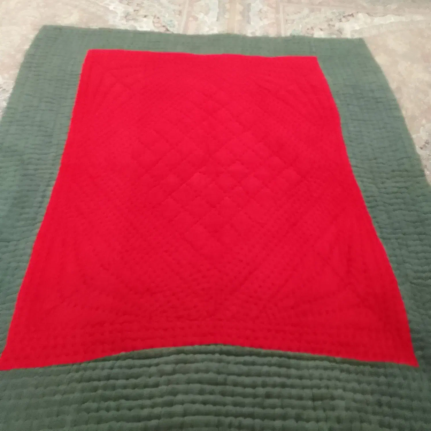 لحاف|رختخواب، بالش، پتو|سنقر, |دیوار