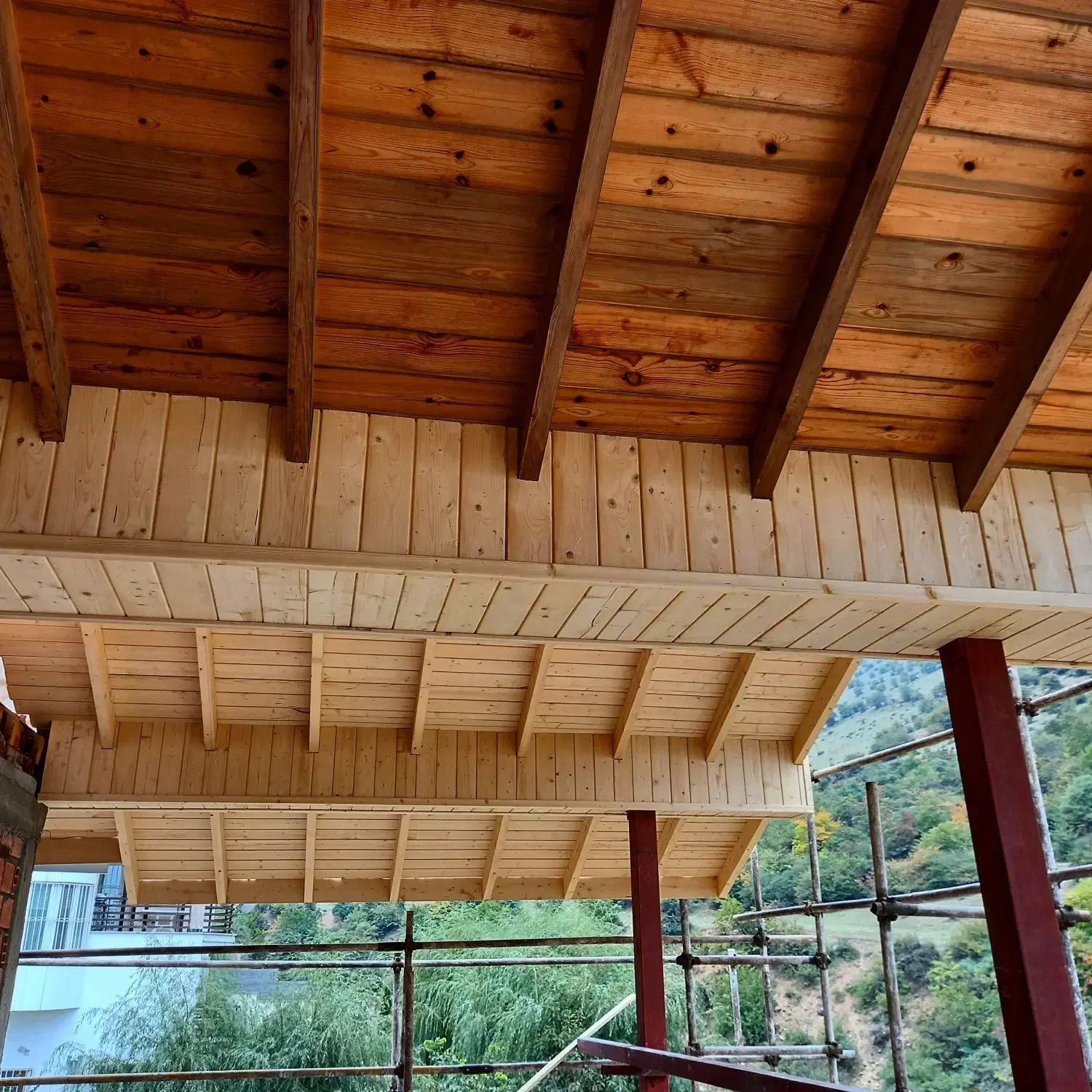 اجرای تخصصی نصب و نقاشی انواع چوب، پارکت،سقف|خدمات پیشه و مهارت|کلاردشت, |دیوار