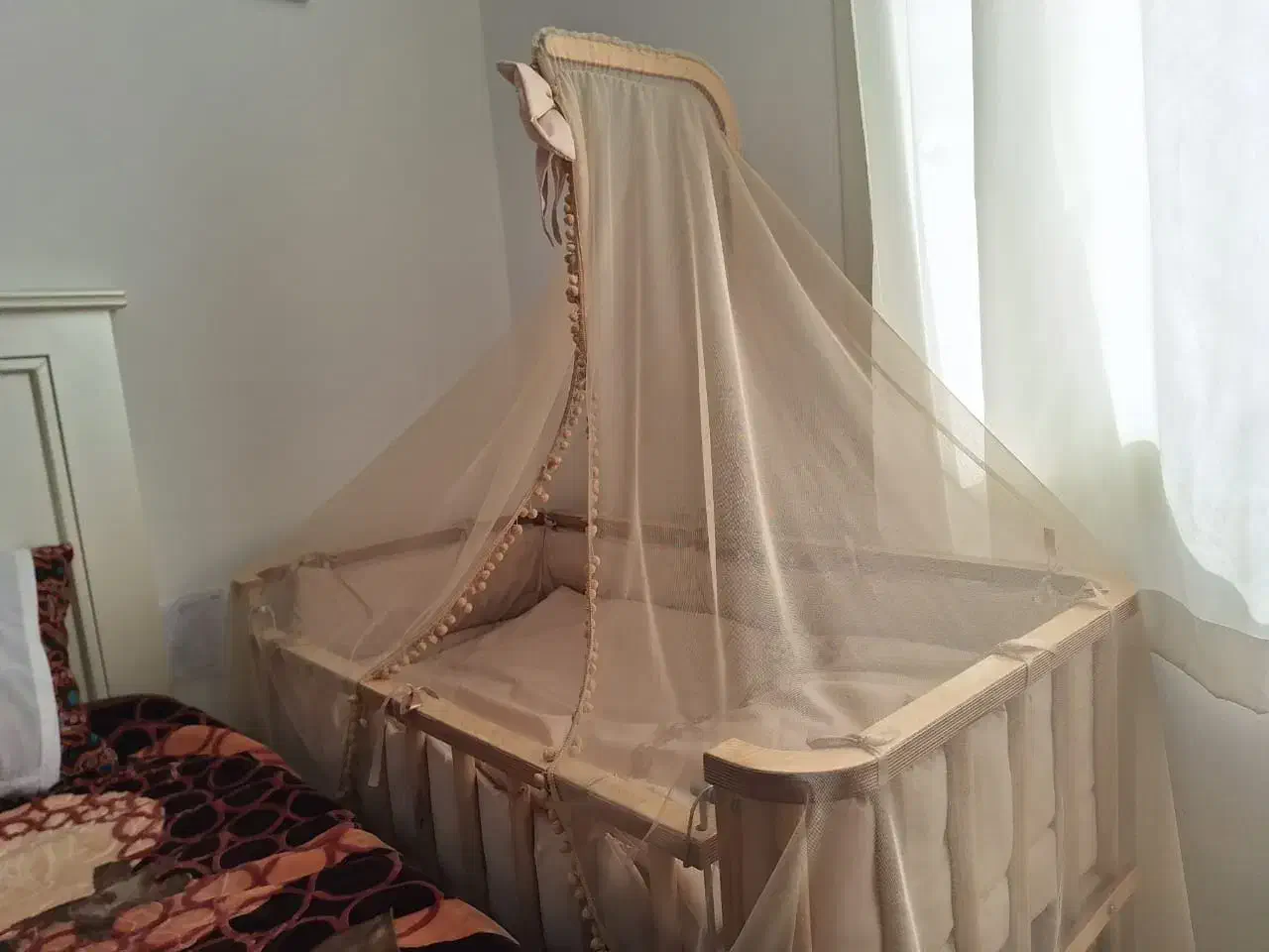 تخت نوزاد و کودک|تخت و صندلی بچه|بندرعباس, |دیوار