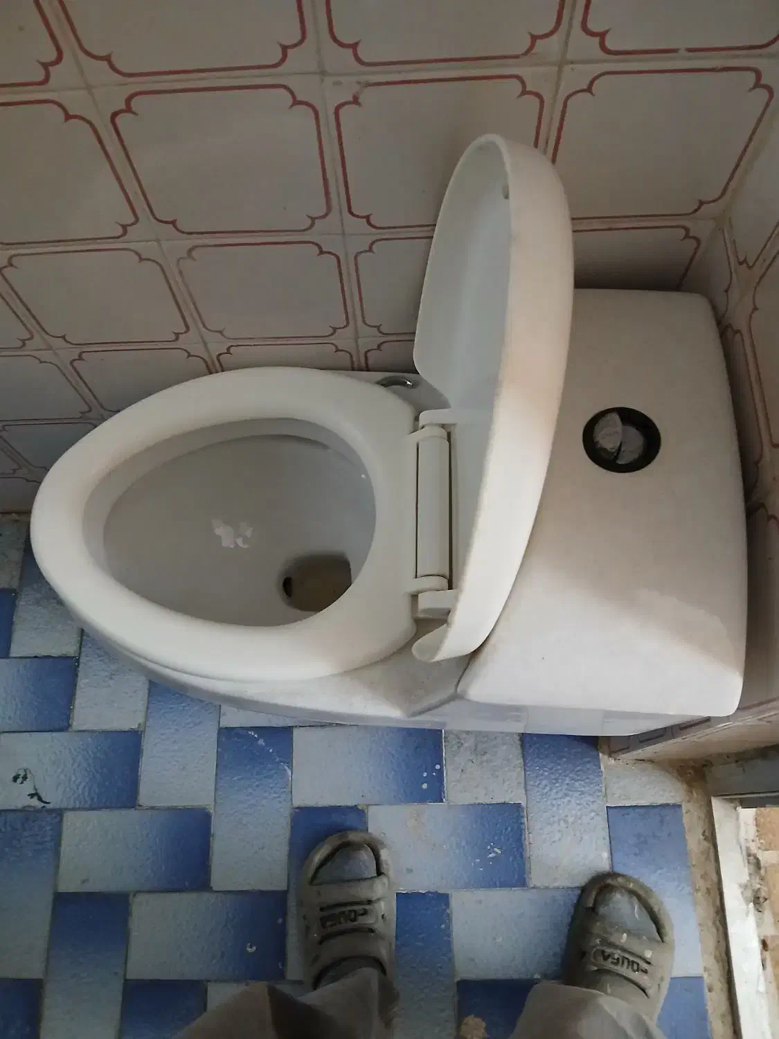 توالت فرنگی کارکرده|لوازم سرویس بهداشتی|گرگان, |دیوار