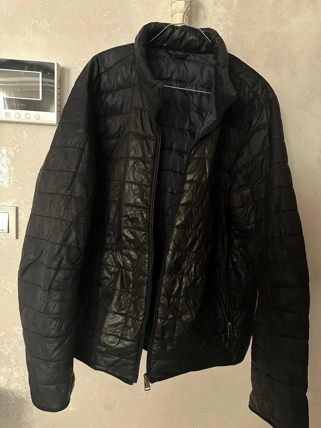 کاپشن و پافر. در حدنو|لباس|تهران, آهنگ|دیوار