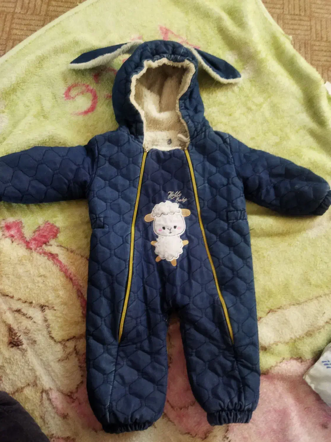 کاپشن نوزادی|کفش و لباس بچه|شاهین‌شهر, شهرک ردانی پور|دیوار