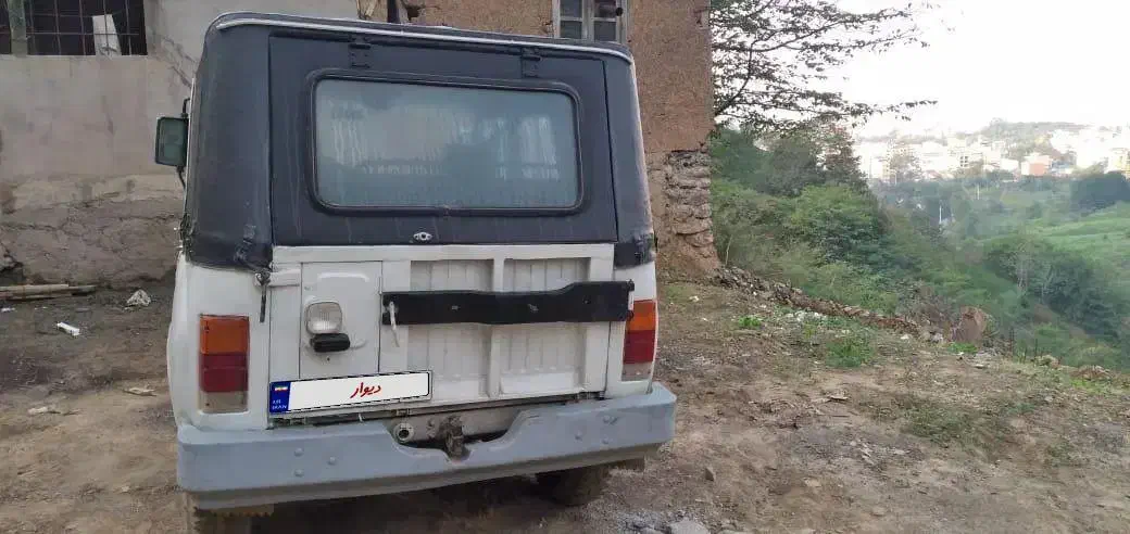 جیب آواز|خودرو کلاسیک|لاهیجان, کوه بیجار|دیوار