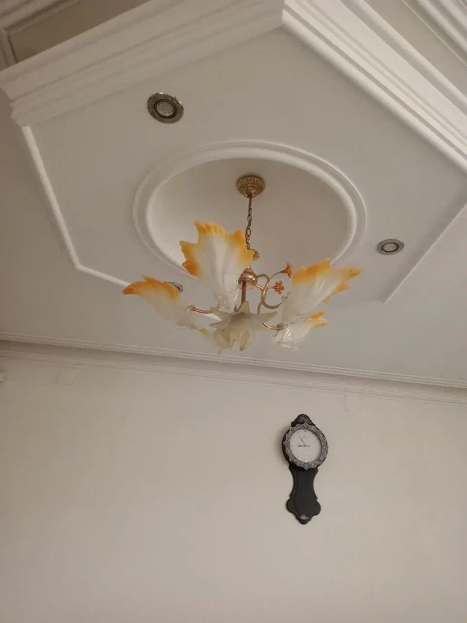 ۴عددلوسترقیمت عالی|لوستر و چراغ آویز|مشهد, شهرک مهر آباد|دیوار