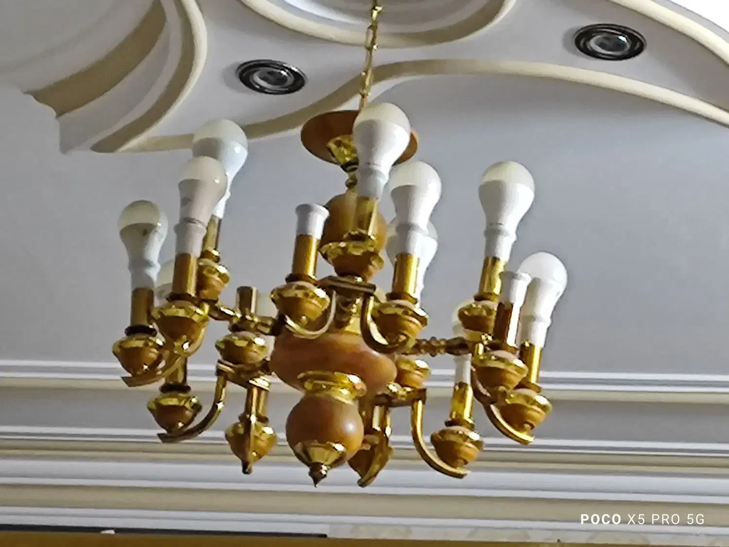 لوستر۵و۴شاخه|لوستر و چراغ آویز|لاهیجان, رجایی|دیوار