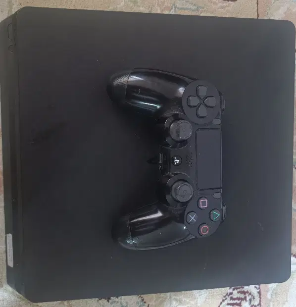 ps4 slim|کنسول، بازی ویدئویی و آنلاین|شیراز, شهرک بزین|دیوار