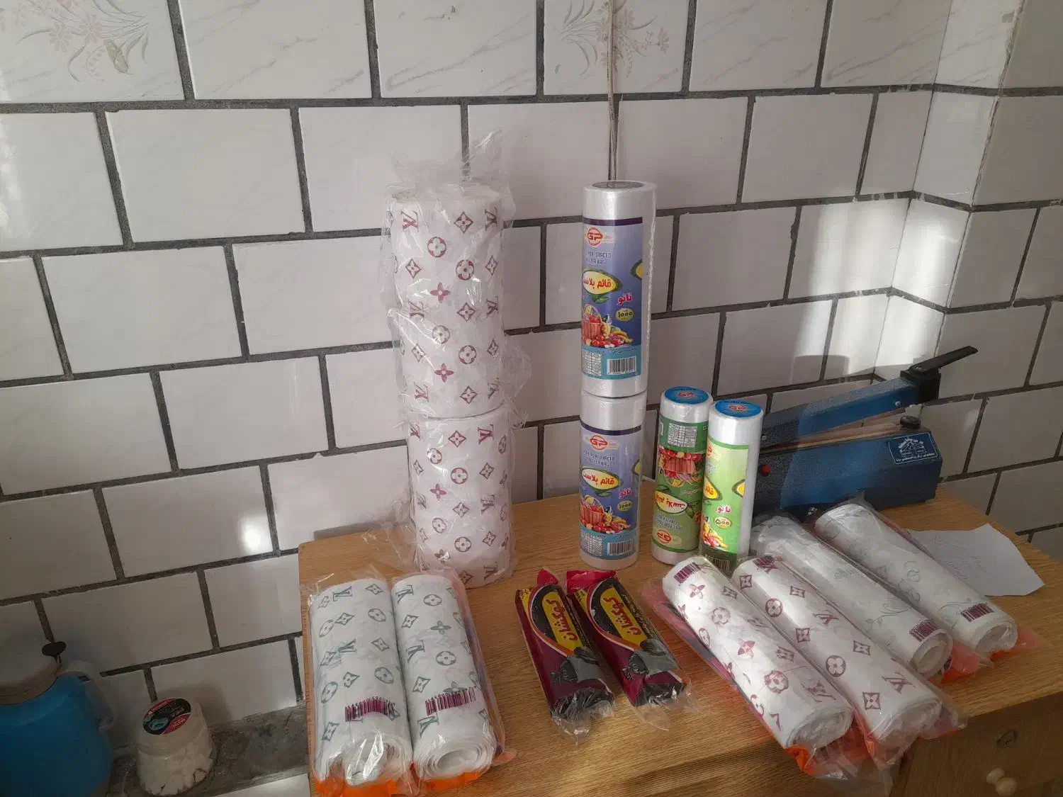 سفرهی یه بار مصرف و کیسه زباله|ظروف نگهدارنده، پلاستیکی، یکبارمصرف|اراک, |دیوار