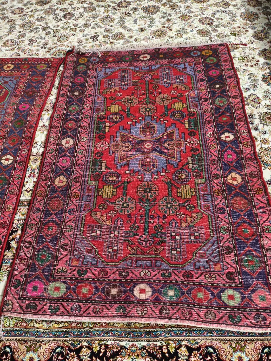 دوتا قالیچه به انداره105×160|فرش|بروجرد, |دیوار