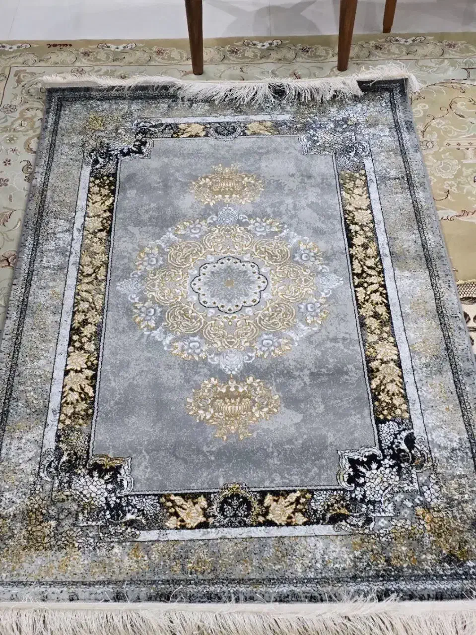 فرش 1دریک نیم نونو|فرش|مشهد, الهیه|دیوار