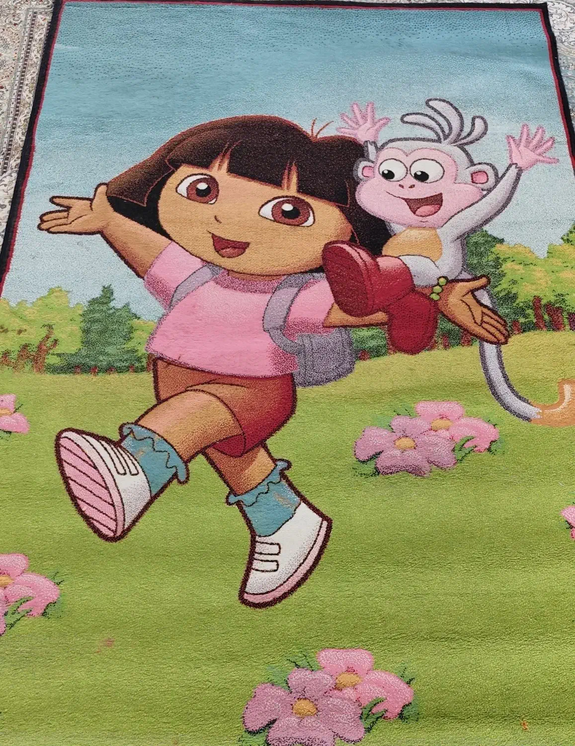 فرش کودک|فرش|رباط‌کریم, رباط‌کریم|دیوار