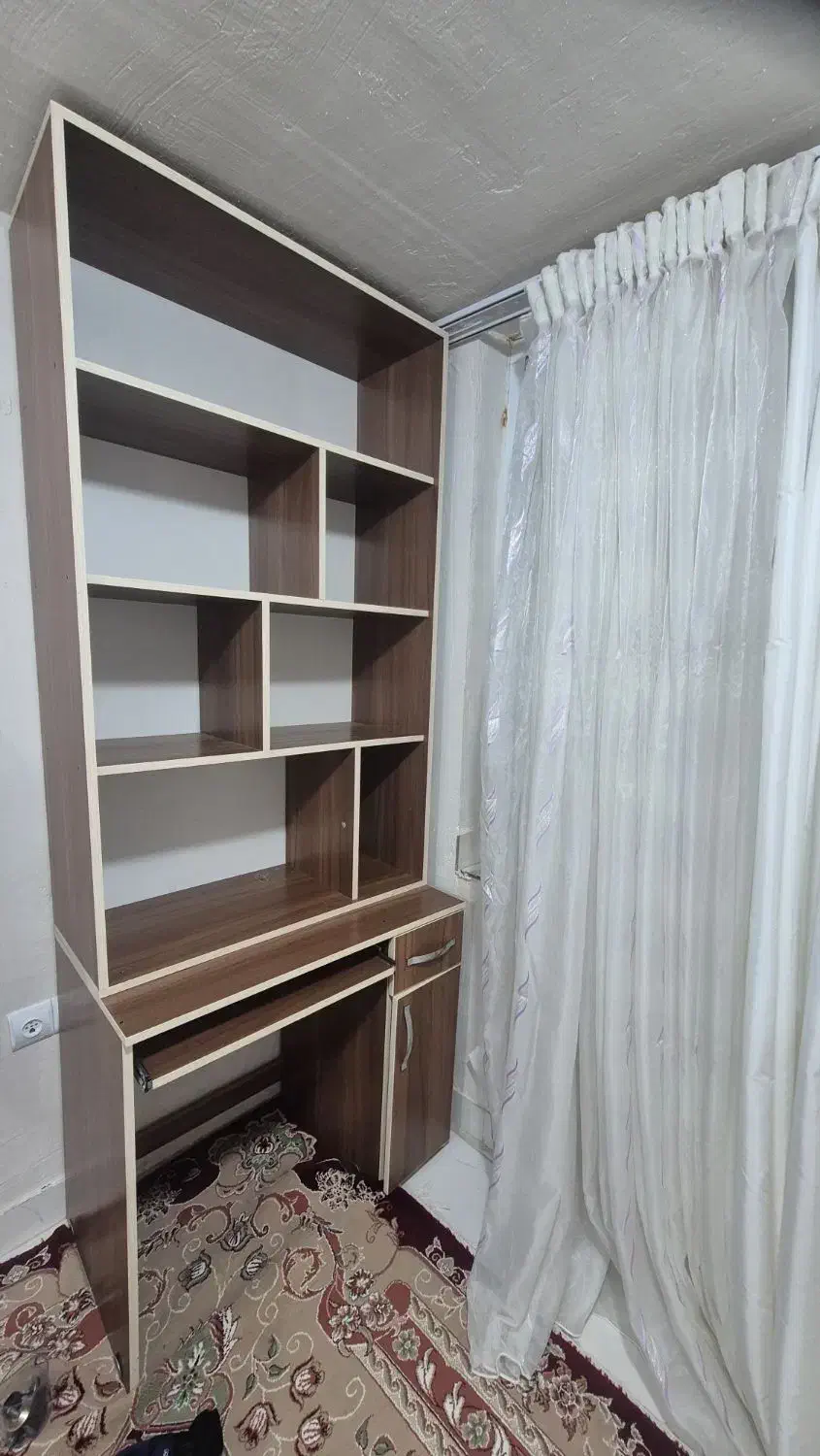 کتابخانه|کتابخانه، شلف، قفسه‌های دیواری|بانه, |دیوار