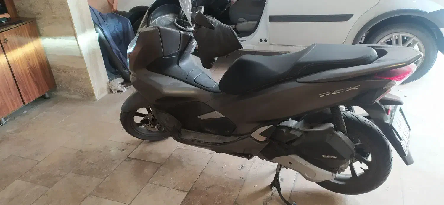 هونداpcx1400|موتورسیکلت|مشهد, آیت الله کاشانی|دیوار