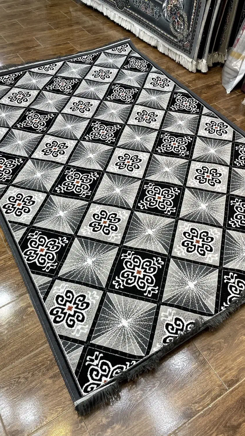 گلیم ماشینی ۶متری مناسب آشپزخانه و تراس و ویلا|گلیم، جاجیم، گبه|رشت, حومه رشت|دیوار