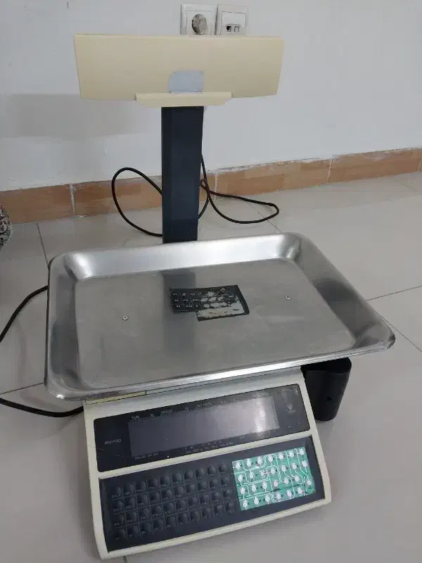 ترازو لیبل زن ۳۰ کیلویی ژاپنی|فروشگاه و مغازه|تهران, اوقاف|دیوار