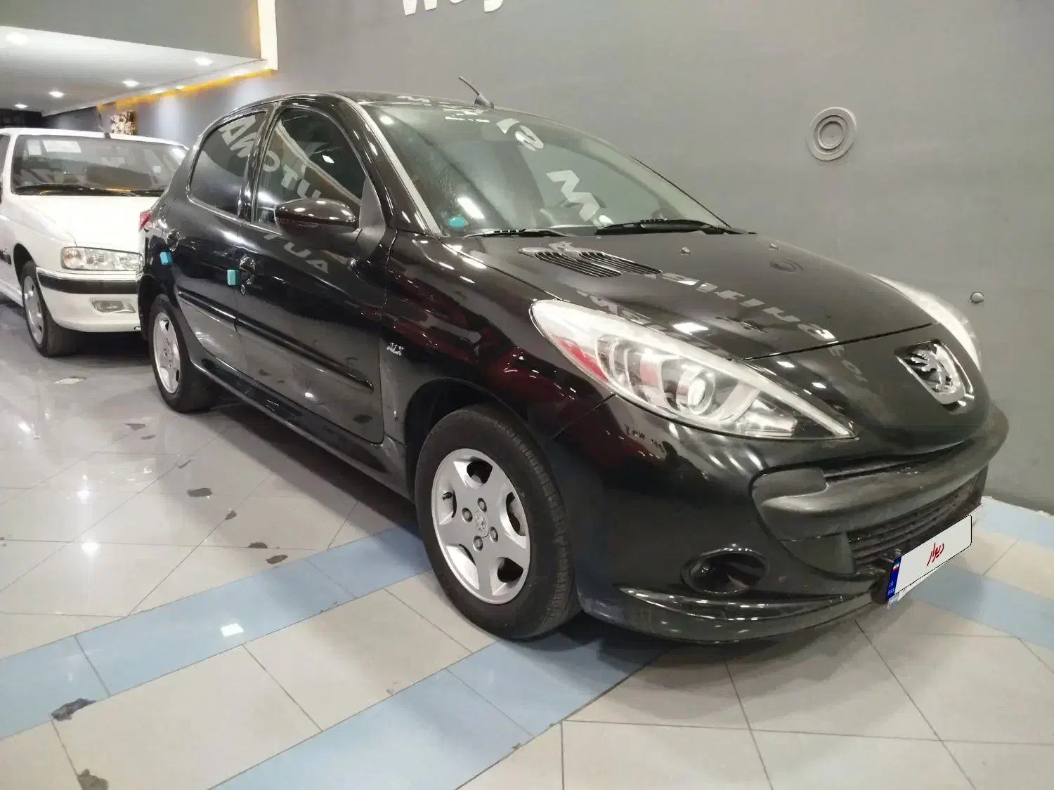 207 اتومات مشکی 1400 فلز|خودرو سواری و وانت|شیراز, فرهنگ شهر|دیوار