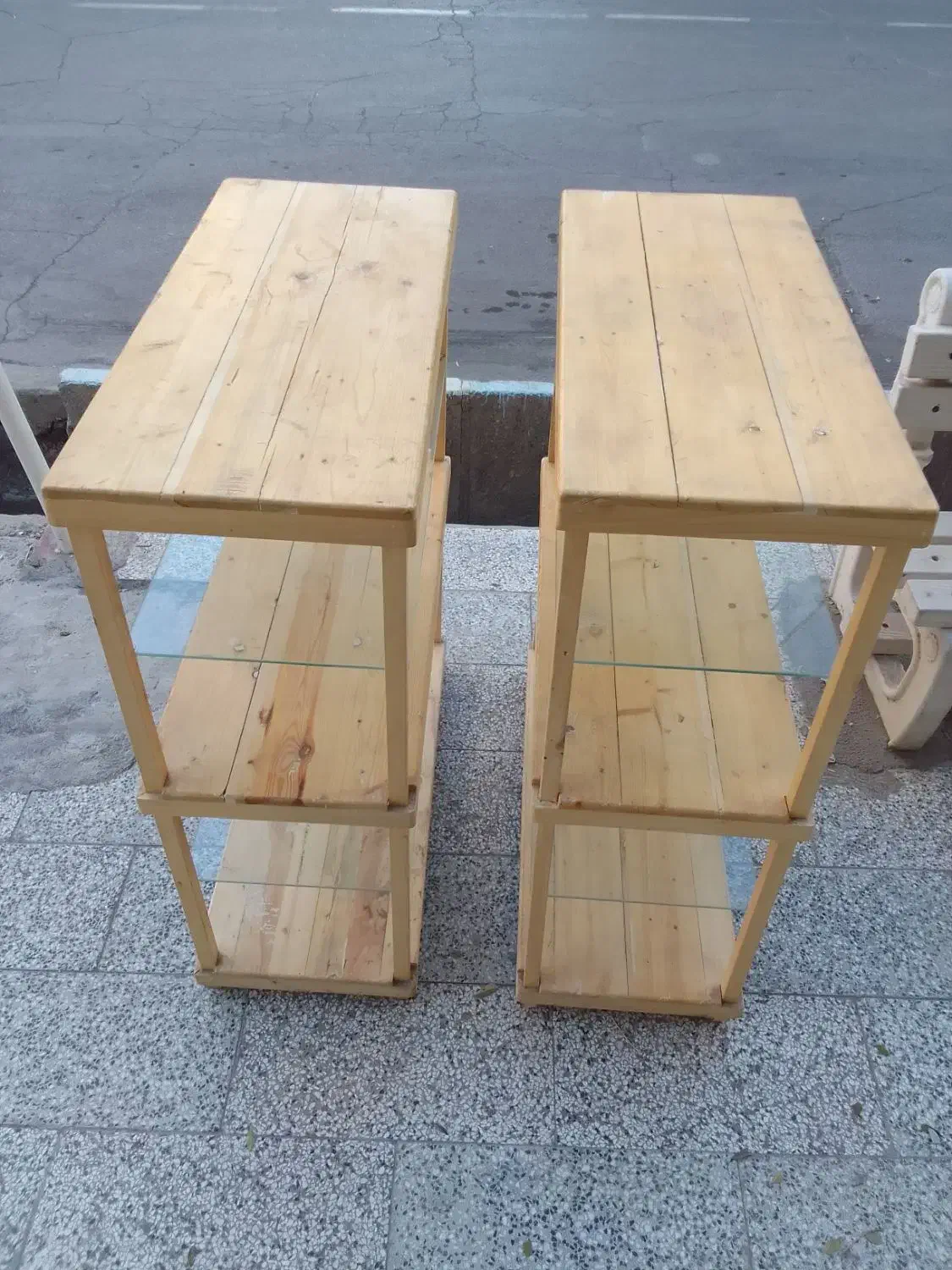 طبقه چوبی شیک|کتابخانه، شلف، قفسههای دیواری|نیشابور, شهرک فرهنگیان|دیوار