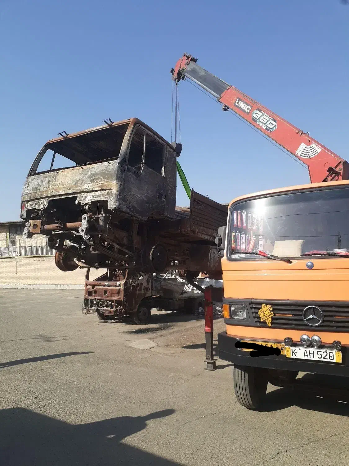 جرثقیل خاور،کفی خودروبر سبد بالابر ارتفاع ۱۲ متر|خدمات حمل و نقل|تهران, یافت آباد جنوبی|دیوار