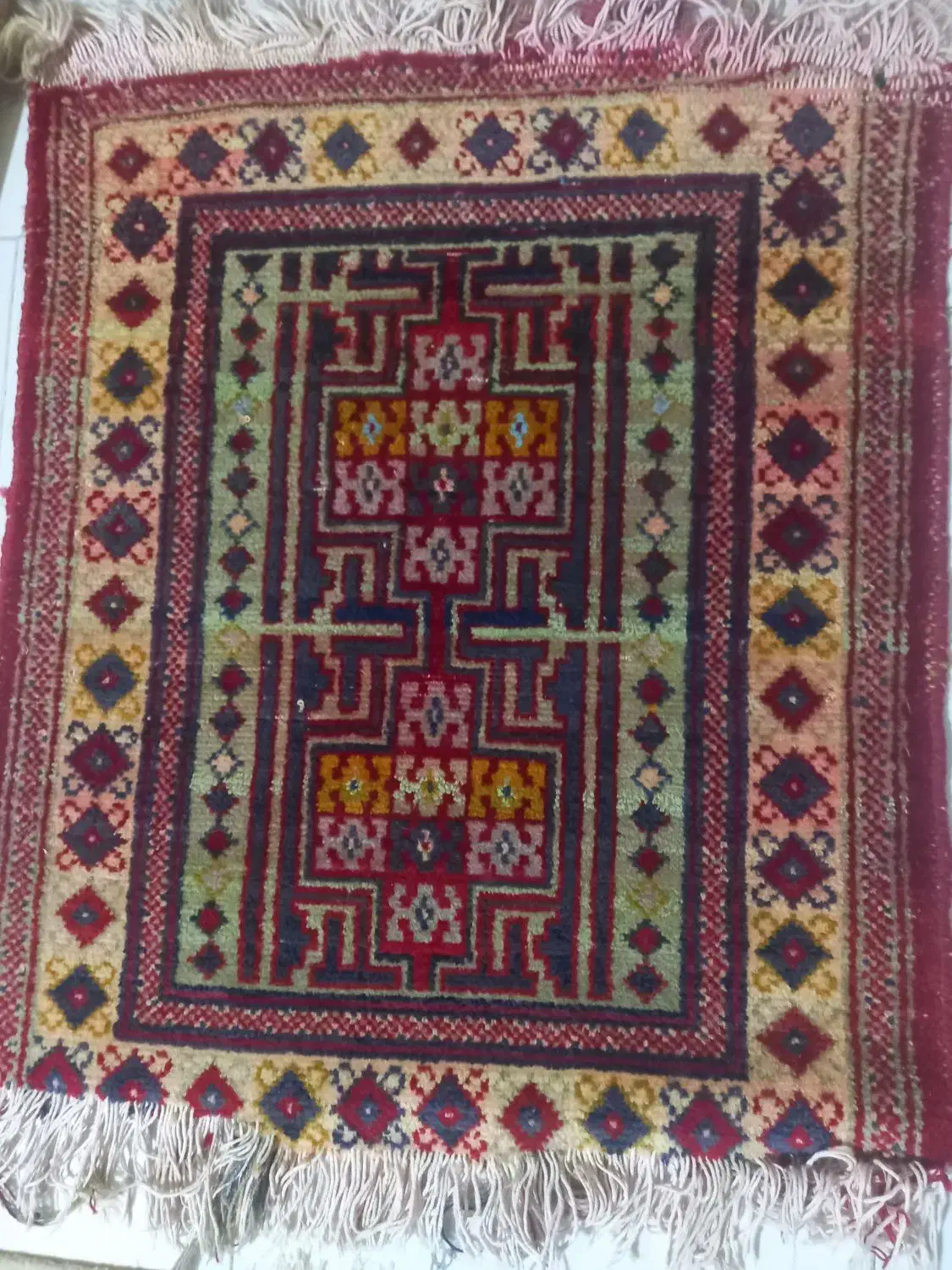 قالی دست بافت قدیمی|فرش|نسیمشهر, |دیوار