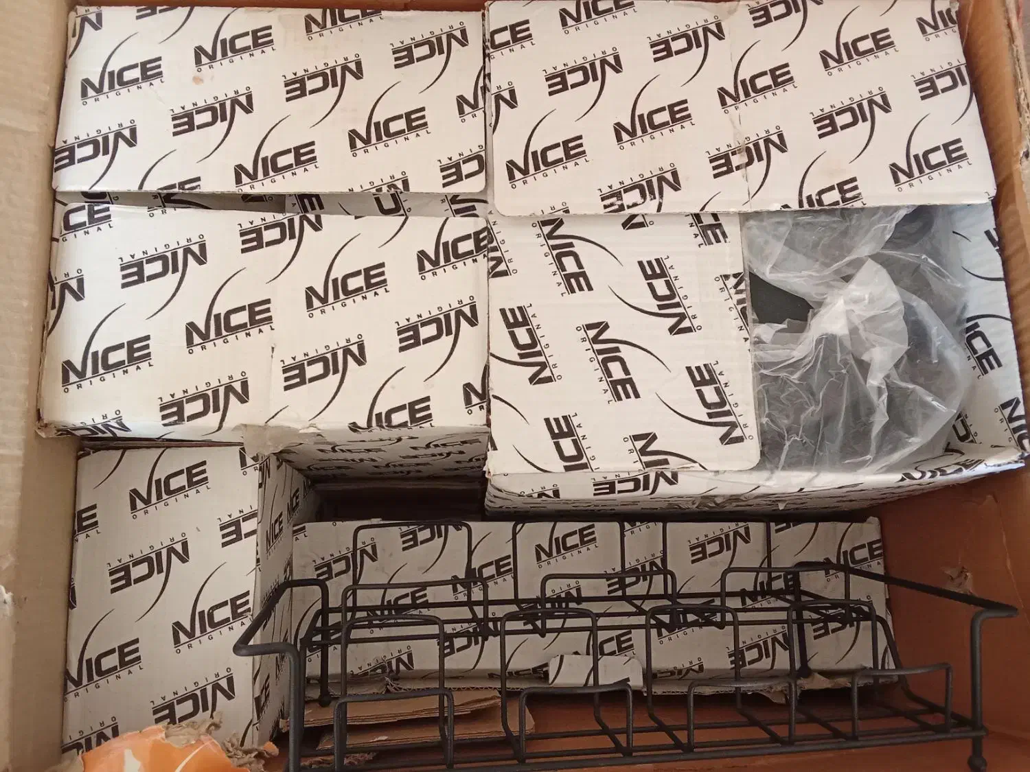 ست کامل بانکه حبوبات درب بامبو|ظروف نگهدارنده، پلاستیکی، یک‌بارمصرف|فلاورجان, |دیوار