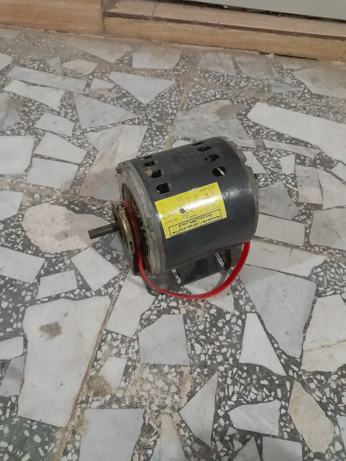 موتور کولر آبی|کولر آبی|صومعه‌سرا, |دیوار