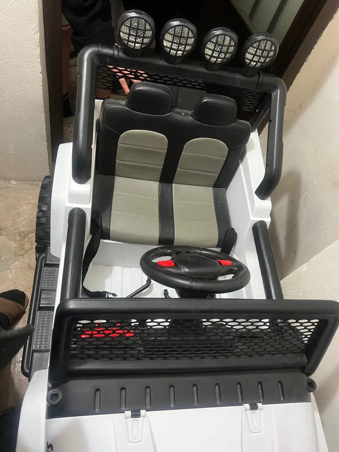 ماشین شارژ|اسباب‌بازی بچه|اصفهان, شفق|دیوار