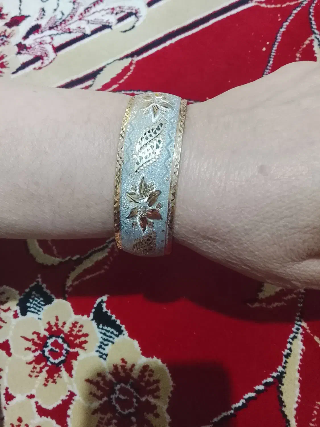 مقداری طلا نو|جواهرات|اردبیل, |دیوار