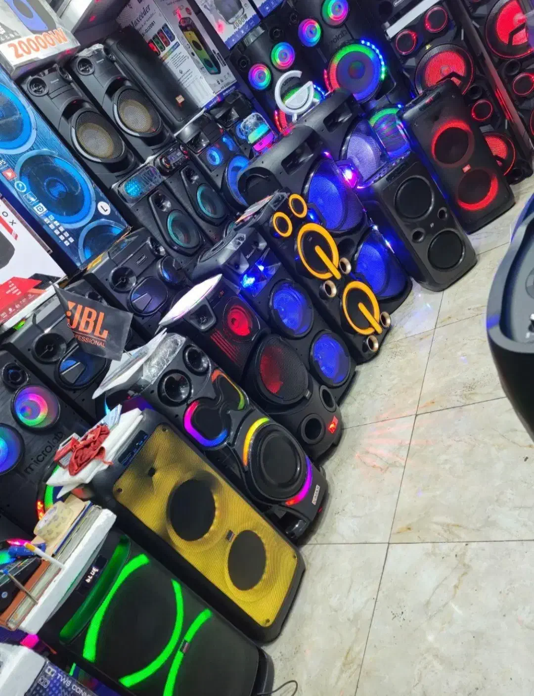 فروش باند و اسپیکرشارژی و خانگی تک و دوقلو نقدقسطی|سیستم صوتی خانگی|قم, علی آباد|دیوار