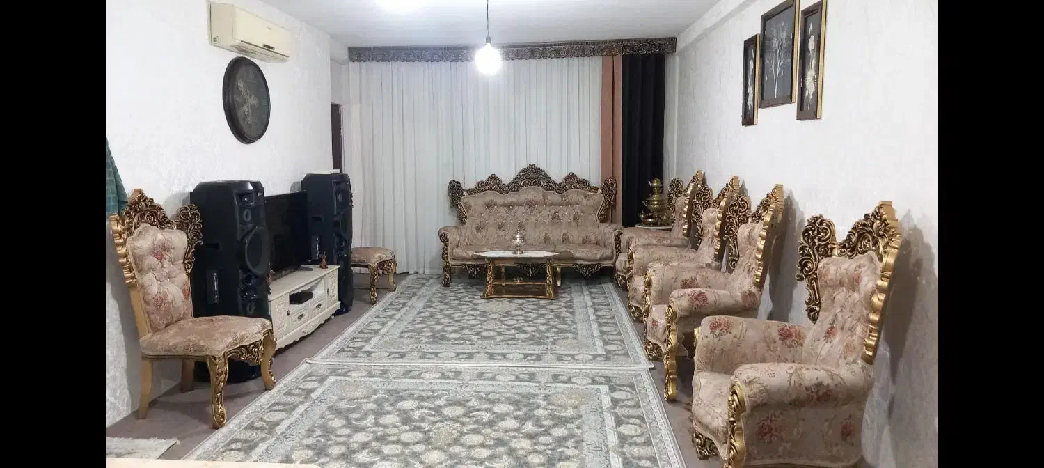 مبل ۹نفره|مبلمان خانگی و میز عسلی|رباط‌کریم, الارد|دیوار