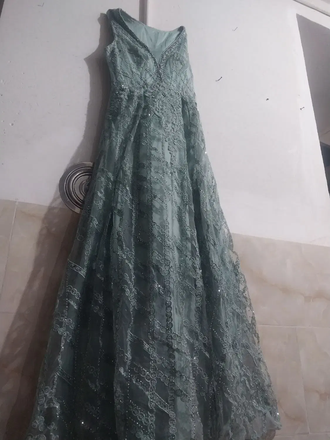 لباس مجلسی|لباس|شیراز, کوزه گری|دیوار