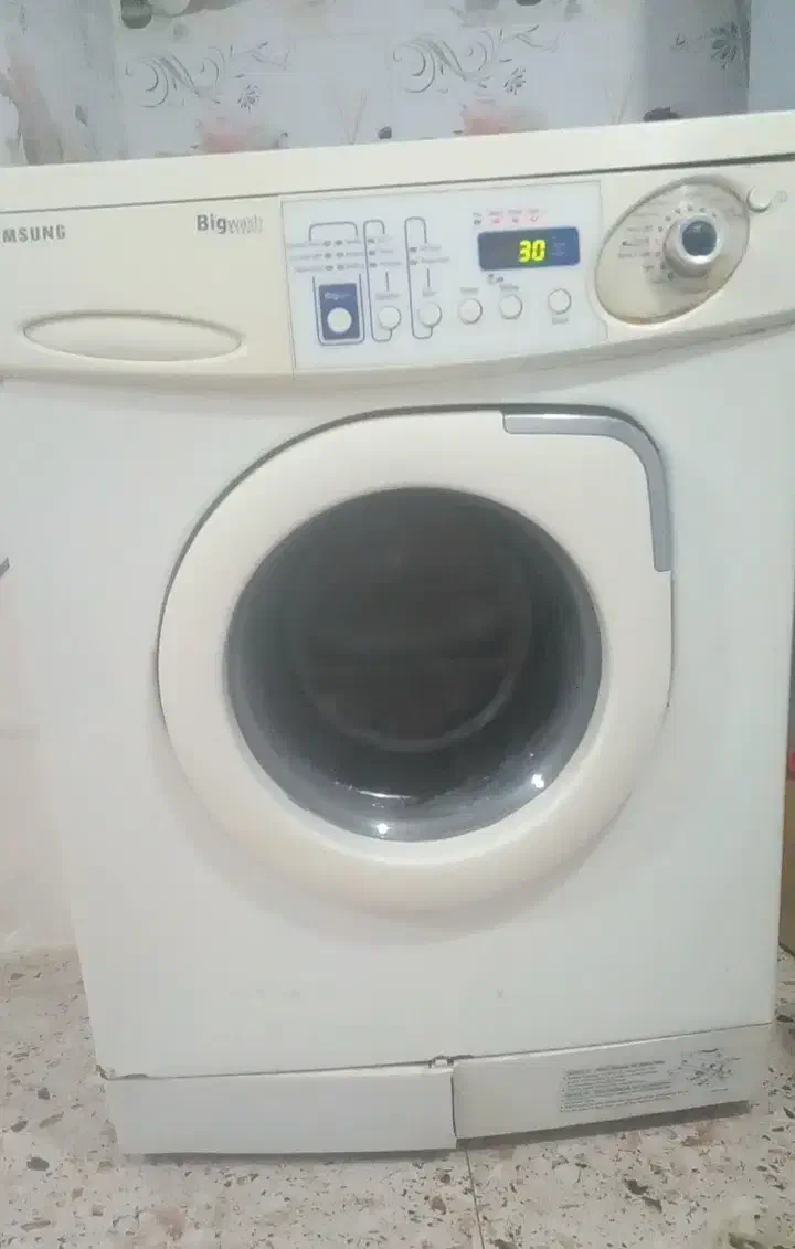 لباس شویی|ماشین لباسشویی و خشک‌کن لباس|تایباد, |دیوار