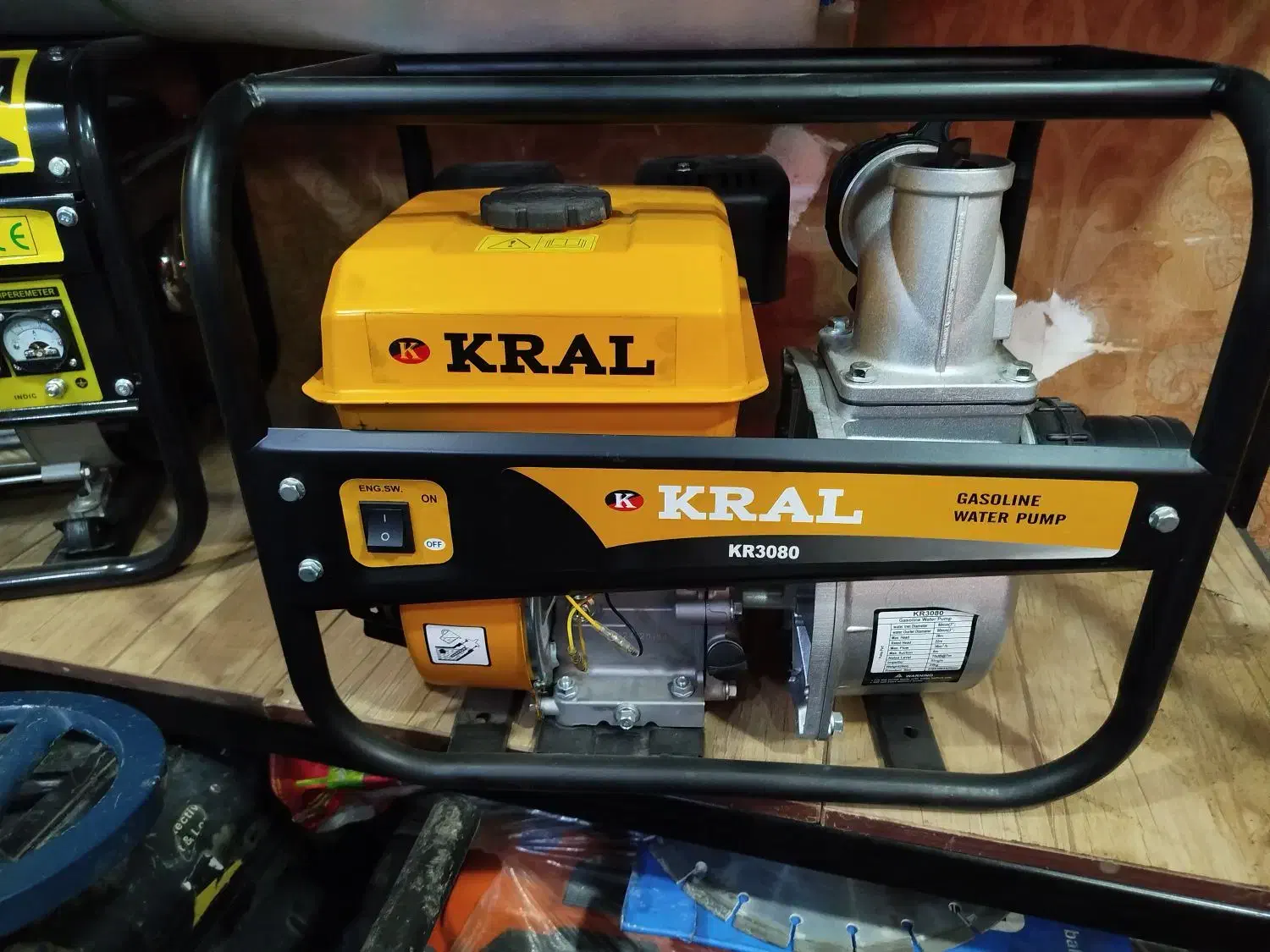 موتور آب کشی پمپ آب|خدمات پیشه و مهارت|اصفهان, باغ زیار|دیوار