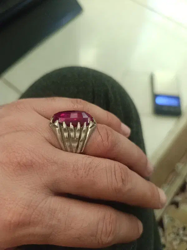 انگشتر عقیق سرخ|کلکسیون اشیاء عتیقه|شهریار, شهریار|دیوار